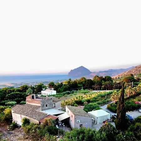 Torre Saracena Vista Mare
