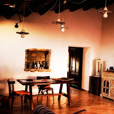 Torre Saracena Vista Mare Bed & Breakfast 3*