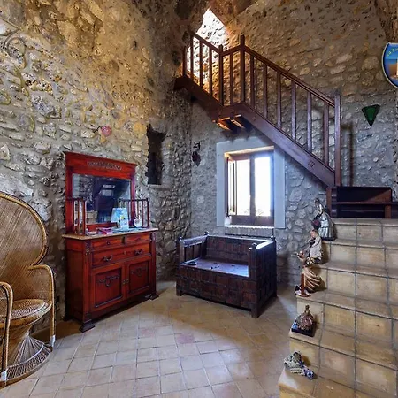 Torre Saracena Vista Mare Bed and breakfast