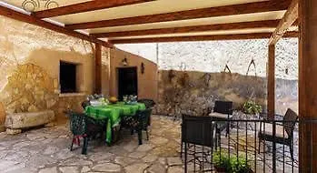 Torre Saracena Vista Mare Bed and breakfast